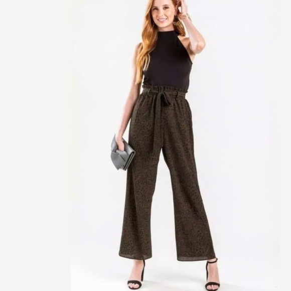Francesca's Collections Pants - Francescas Julissan Black Top Green Leopard Print Sleeveless Jumpsuit Tie Waist